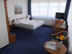    double room with a waterbed  inclusive Frühstück    